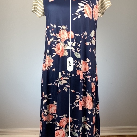 NWOT Navy Blue Floral Tunic Women’s Summer Dress - Picture 8 of 11